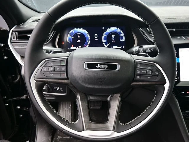 Nuevos JEEP GRAND CHEROKEE à Estados chez autogozo