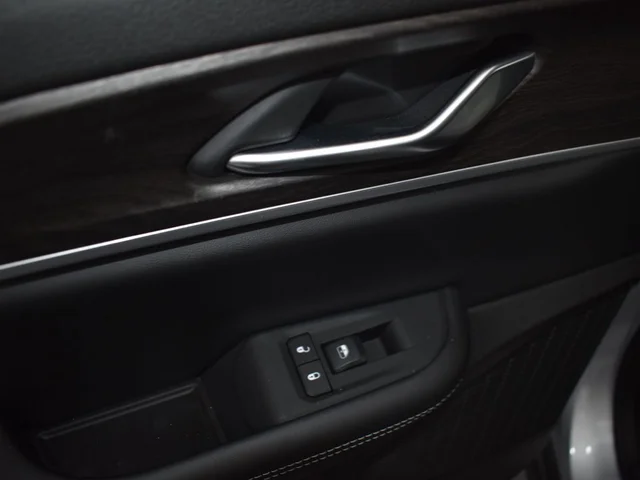 Nuevos JEEP GRAND CHEROKEE à Estados chez autogozo