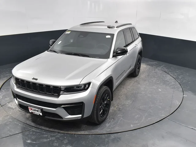 Nuevos JEEP GRAND CHEROKEE à Estados chez autogozo