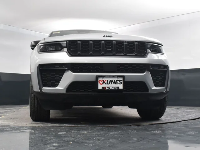 Nuevos JEEP GRAND CHEROKEE à Estados chez autogozo