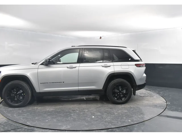 Nuevos JEEP GRAND CHEROKEE à Estados chez autogozo