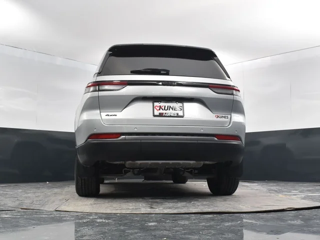 Nuevos JEEP GRAND CHEROKEE à Estados chez autogozo
