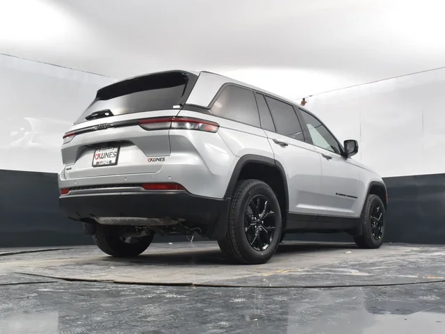 Nuevos JEEP GRAND CHEROKEE à Estados chez autogozo