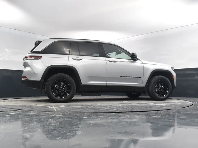 Nuevos JEEP GRAND CHEROKEE à Estados chez autogozo