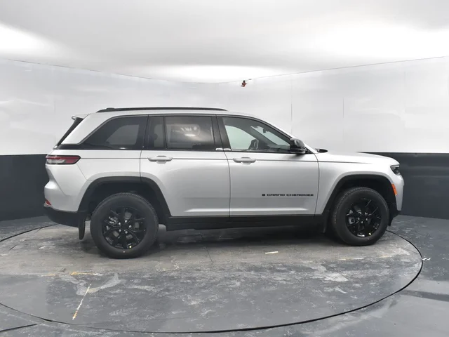 Nuevos JEEP GRAND CHEROKEE à Estados chez autogozo