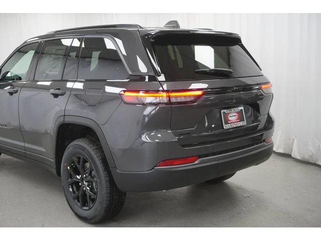 Nuevos JEEP GRAND CHEROKEE à Estados chez autogozo