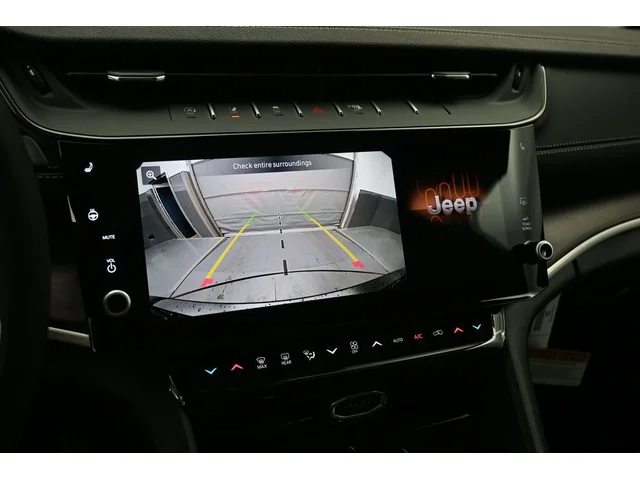 Nuevos JEEP GRAND CHEROKEE à Estados chez autogozo