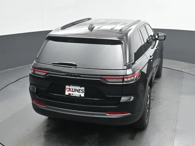 Nuevos JEEP GRAND CHEROKEE à Estados chez autogozo