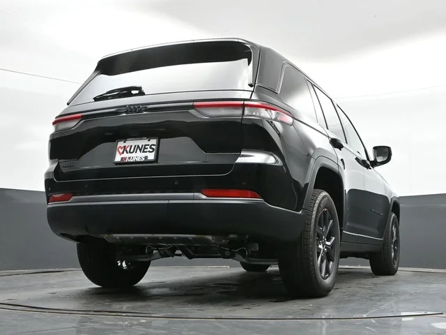 Nuevos JEEP GRAND CHEROKEE à Estados chez autogozo