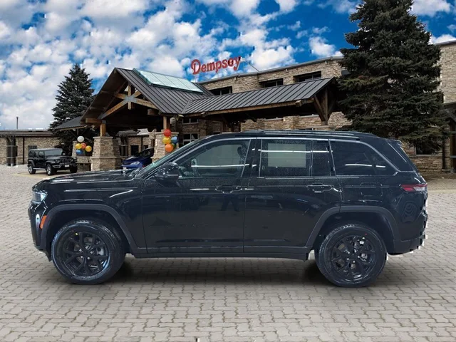 Nuevos JEEP GRAND CHEROKEE à Estados chez autogozo