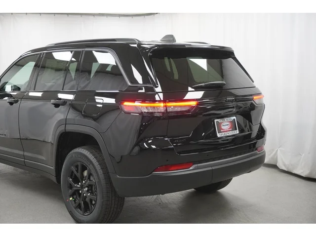Nuevos JEEP GRAND CHEROKEE à Estados chez autogozo