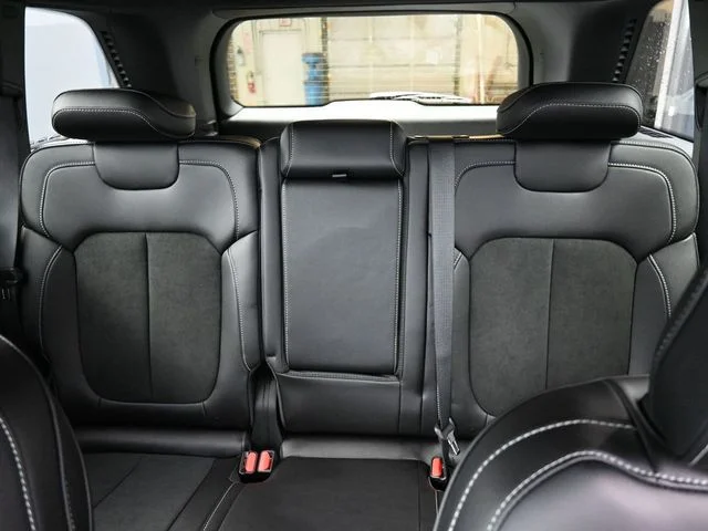 Nuevos JEEP GRAND CHEROKEE à Estados chez autogozo