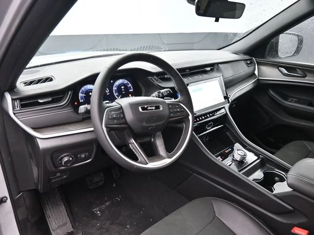 Nuevos JEEP GRAND CHEROKEE à Estados chez autogozo