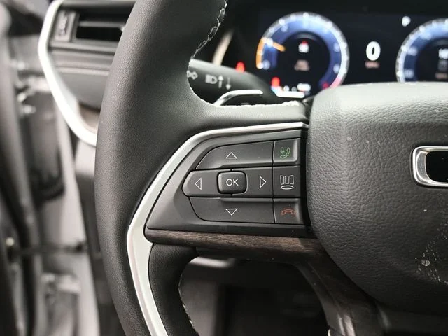 Nuevos JEEP GRAND CHEROKEE à Estados chez autogozo