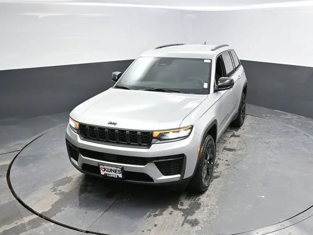 Nuevos JEEP GRAND CHEROKEE à Estados chez autogozo