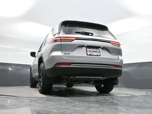 Nuevos JEEP GRAND CHEROKEE à Estados chez autogozo