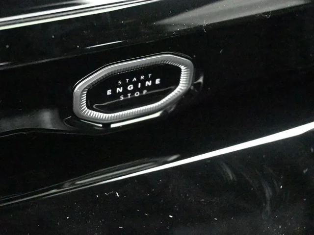 Nuevos JEEP GRAND CHEROKEE à Estados chez autogozo