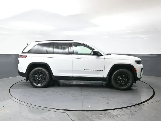 Nuevos JEEP GRAND CHEROKEE à Estados chez autogozo