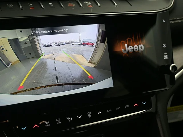 Nuevos JEEP GRAND CHEROKEE à Estados chez autogozo