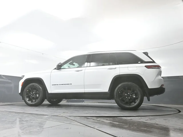 Nuevos JEEP GRAND CHEROKEE à Estados chez autogozo