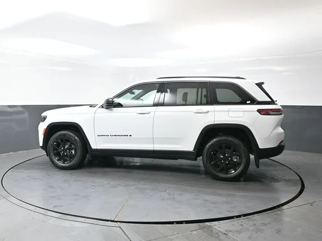 Nuevos JEEP GRAND CHEROKEE à Estados chez autogozo
