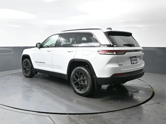 Nuevos JEEP GRAND CHEROKEE à Estados chez autogozo