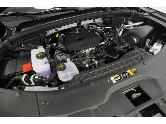 Nuevos JEEP GRAND CHEROKEE à Estados chez autogozo