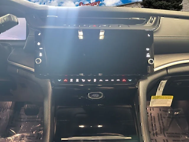 Nuevos JEEP GRAND CHEROKEE à Estados chez autogozo