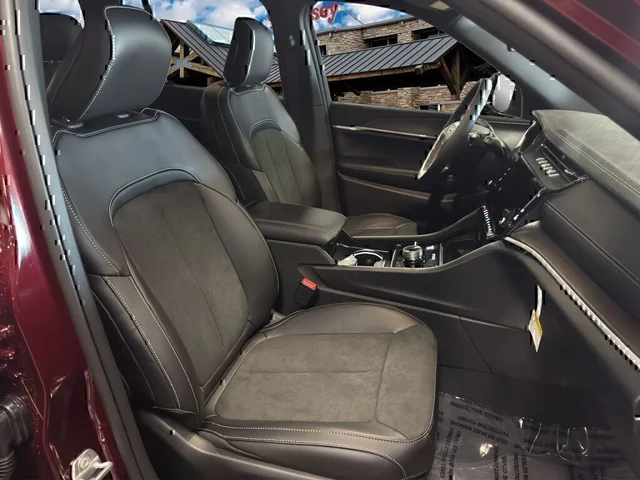 Nuevos JEEP GRAND CHEROKEE à Estados chez autogozo