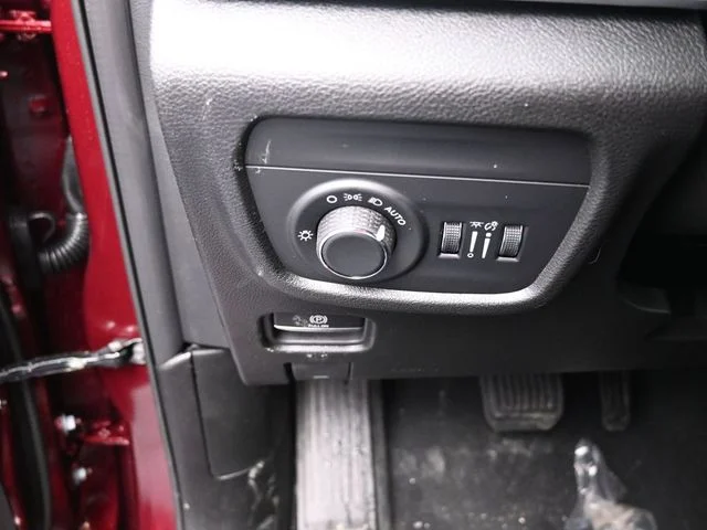 Nuevos JEEP GRAND CHEROKEE à Estados chez autogozo
