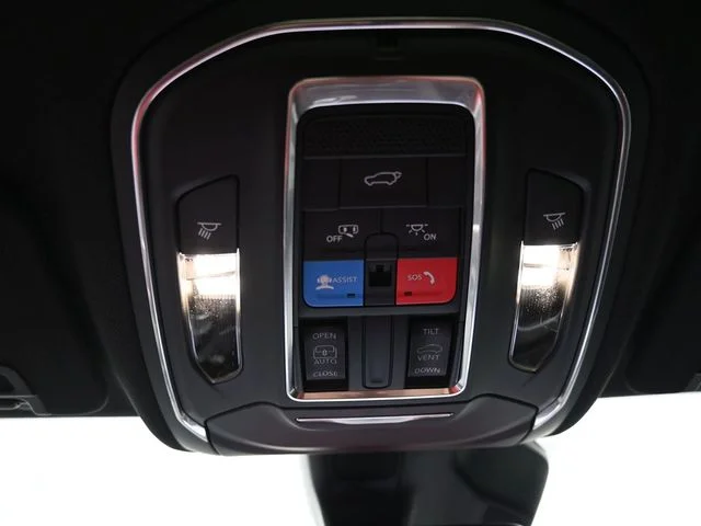 Nuevos JEEP GRAND CHEROKEE à Estados chez autogozo