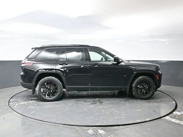 Nuevos JEEP GRAND CHEROKEE à Estados chez autogozo