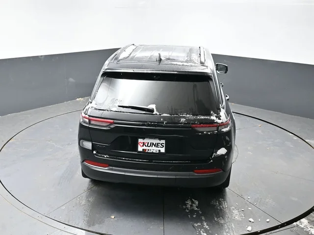 Nuevos JEEP GRAND CHEROKEE à Estados chez autogozo