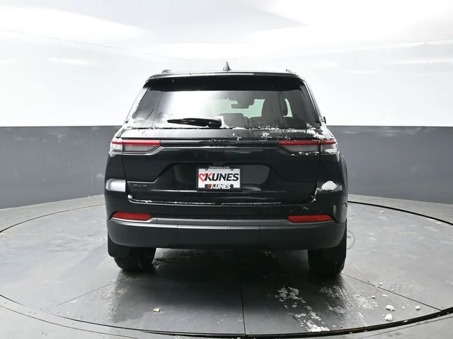 Nuevos JEEP GRAND CHEROKEE à Estados chez autogozo