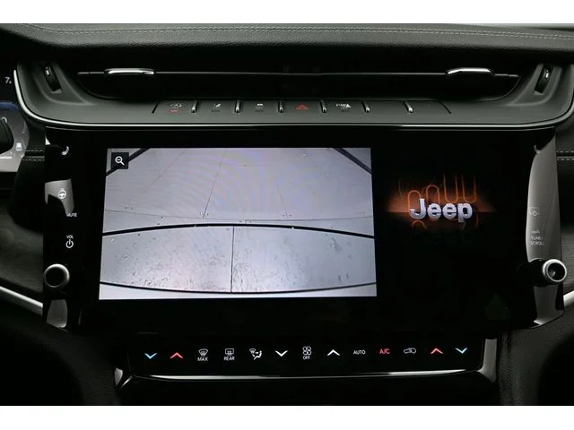 Nuevos JEEP GRAND CHEROKEE à Estados chez autogozo