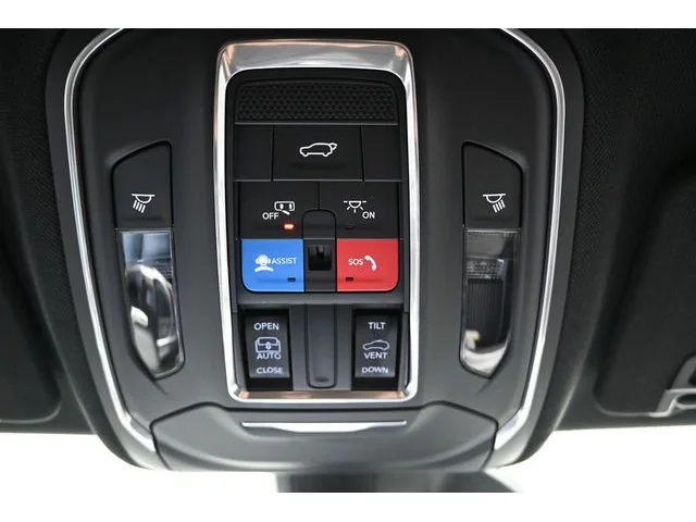 Nuevos JEEP GRAND CHEROKEE à Estados chez autogozo