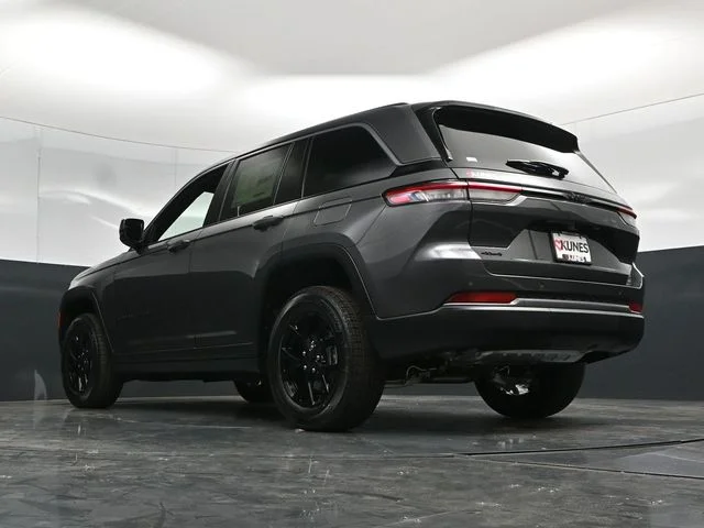 Nuevos JEEP GRAND CHEROKEE à Estados chez autogozo