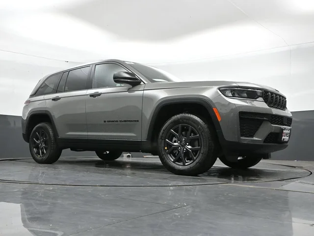 Nuevos JEEP GRAND CHEROKEE à Estados chez autogozo