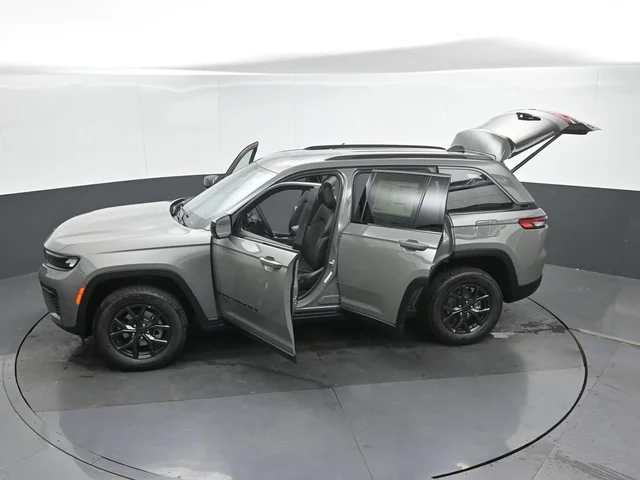 Nuevos JEEP GRAND CHEROKEE à Estados chez autogozo