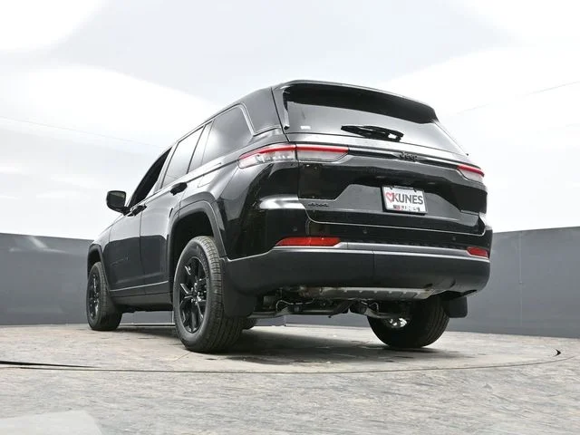 Nuevos JEEP GRAND CHEROKEE à Estados chez autogozo