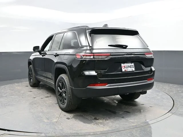 Nuevos JEEP GRAND CHEROKEE à Estados chez autogozo
