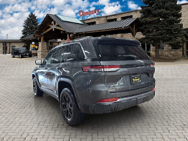 Nuevos JEEP GRAND CHEROKEE à Estados chez autogozo