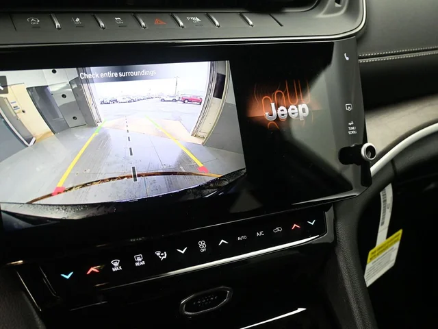 Nuevos JEEP GRAND CHEROKEE à Estados chez autogozo