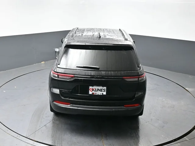 Nuevos JEEP GRAND CHEROKEE à Estados chez autogozo