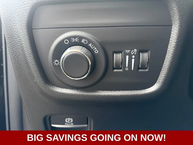 Nuevos JEEP GRAND CHEROKEE à Estados chez autogozo