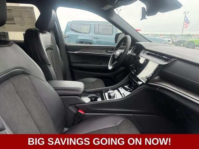 Nuevos JEEP GRAND CHEROKEE à Estados chez autogozo