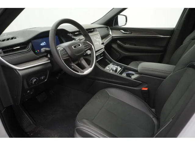 Nuevos JEEP GRAND CHEROKEE à Estados chez autogozo