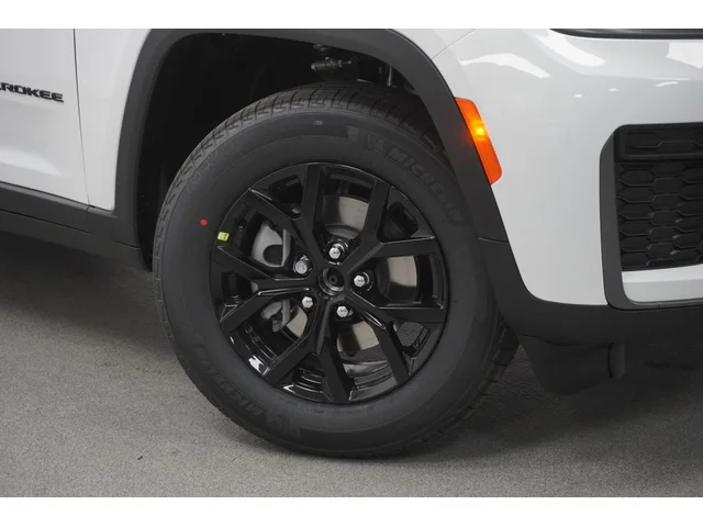 Nuevos JEEP GRAND CHEROKEE à Estados chez autogozo