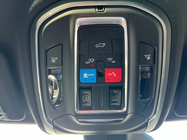 Nuevos JEEP GRAND CHEROKEE à Estados chez autogozo