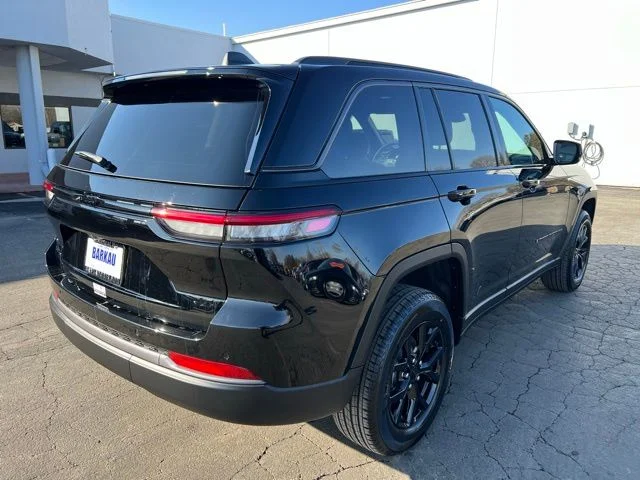 Nuevos JEEP GRAND CHEROKEE à Estados chez autogozo